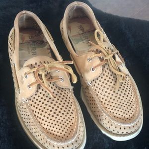 Sperry perforated shoes size 11M